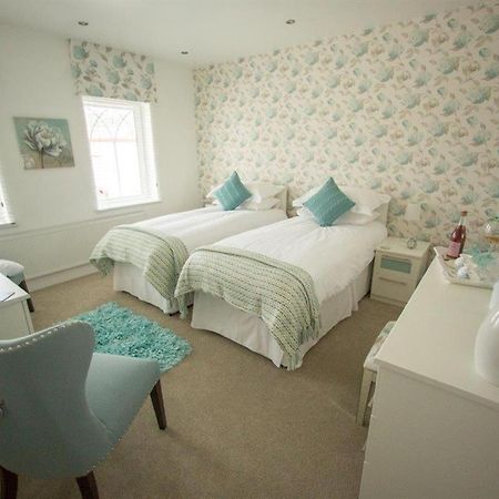 Queen Bee&B Merthyr Tydfil Exterior foto